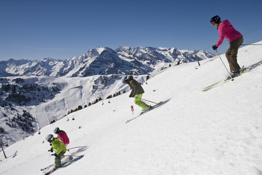 Alpina Zillertal . Family Lifestyle Kinderhotel Fügen Esterno foto