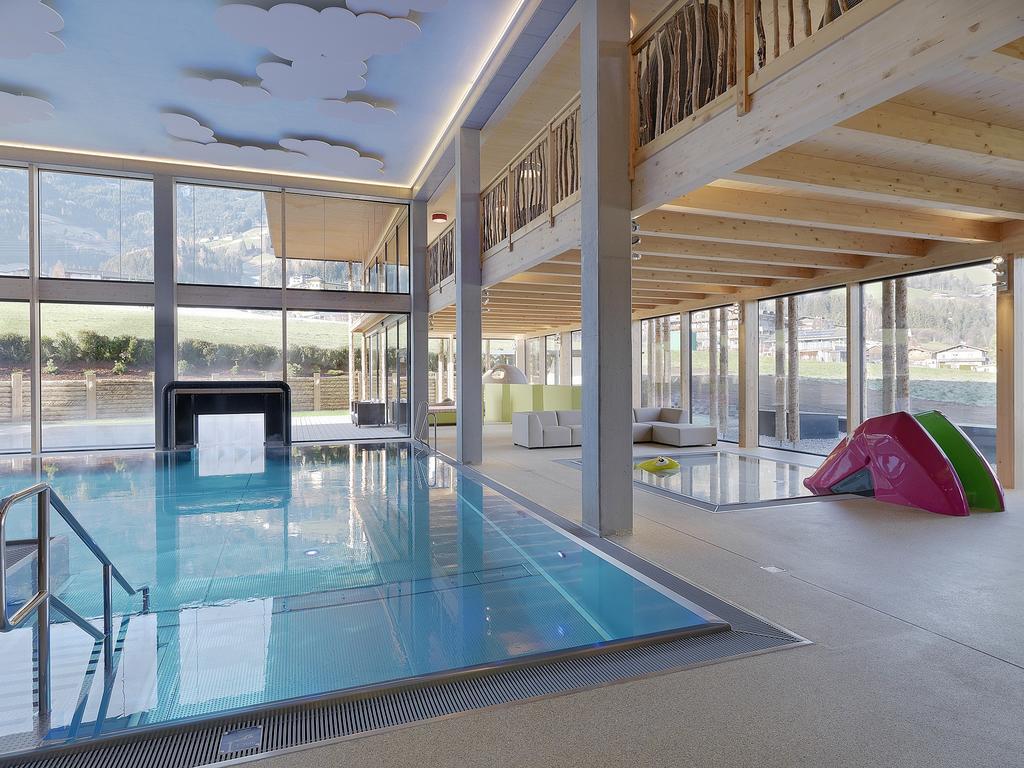 Alpina Zillertal . Family Lifestyle Kinderhotel Fügen Esterno foto