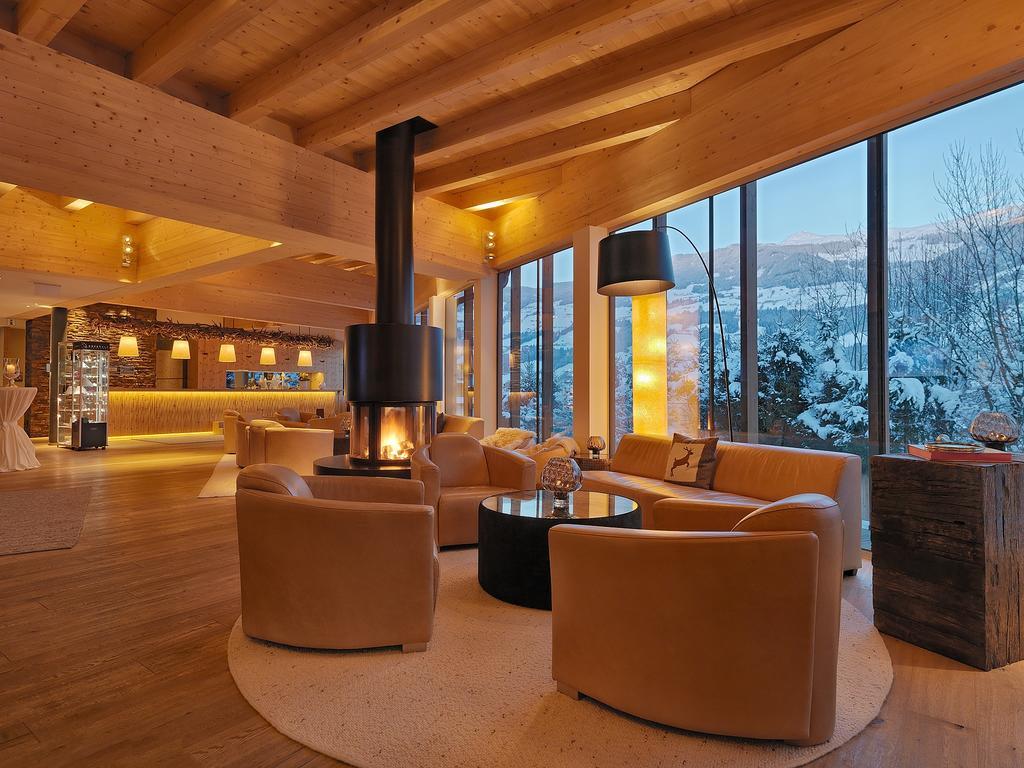 Alpina Zillertal . Family Lifestyle Kinderhotel Fügen Esterno foto