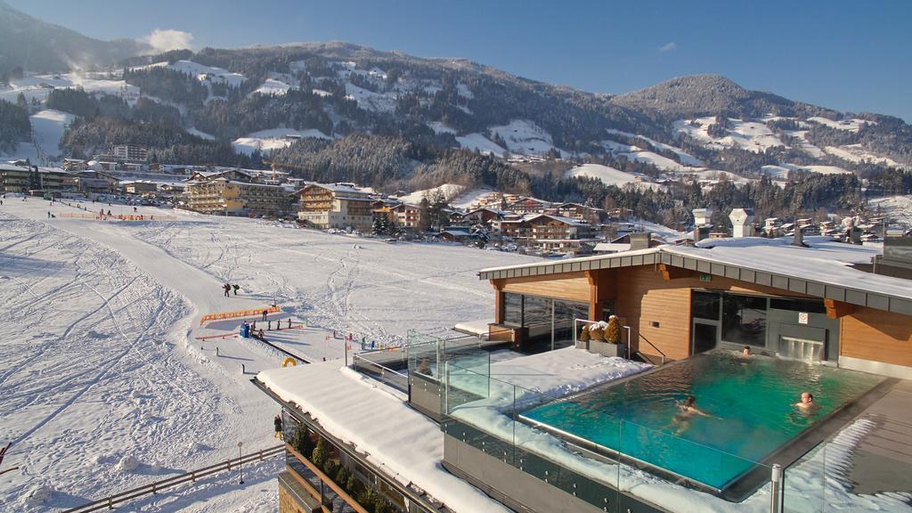 Alpina Zillertal . Family Lifestyle Kinderhotel Fügen Esterno foto