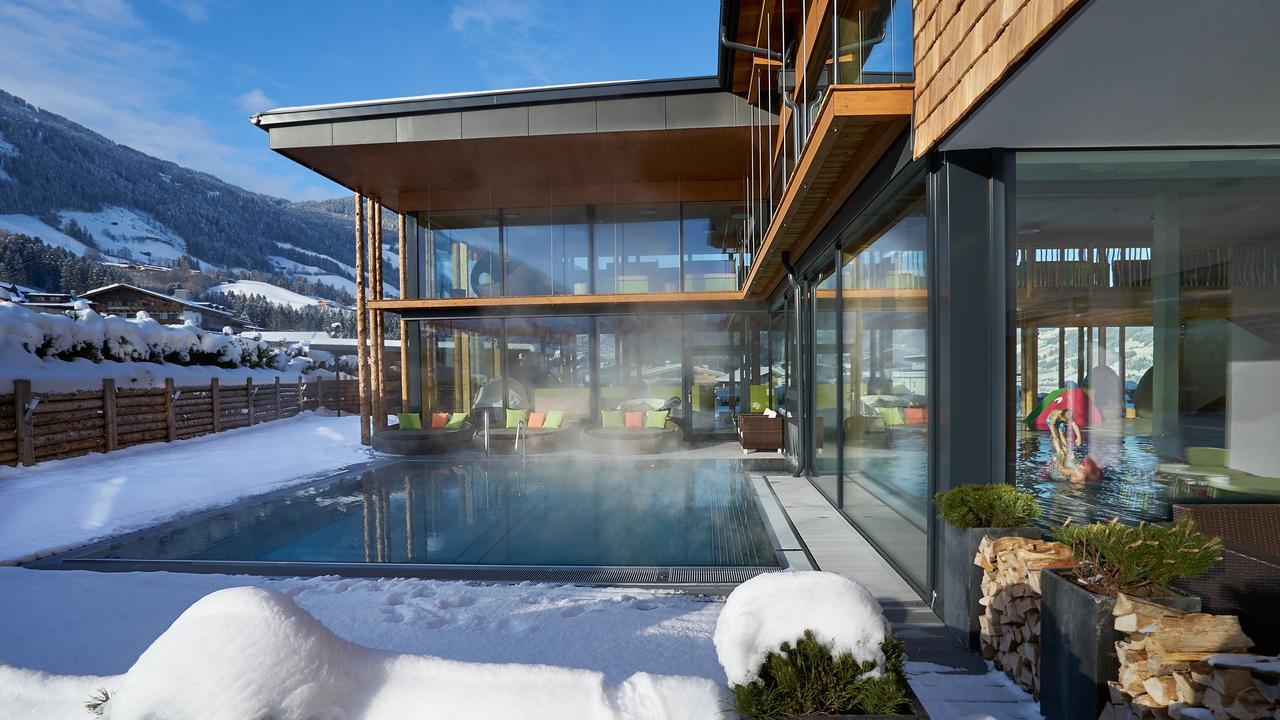 Alpina Zillertal . Family Lifestyle Kinderhotel Fügen Esterno foto